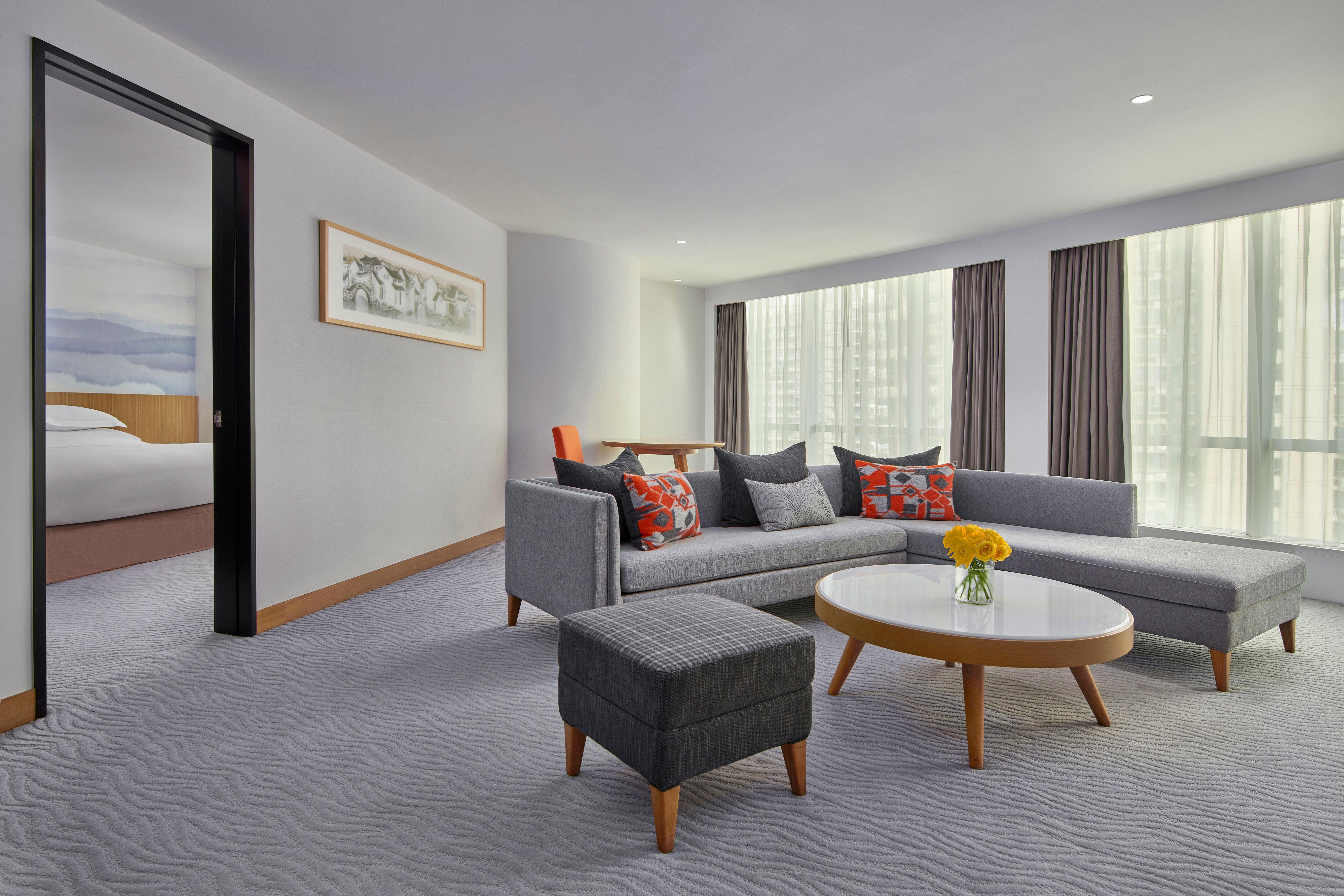 Crowne Plaza Zhuhai City Center By Ihg - Offers Free One-Way Shuttle To Chimelong Ocean Kingdom Buitenkant foto