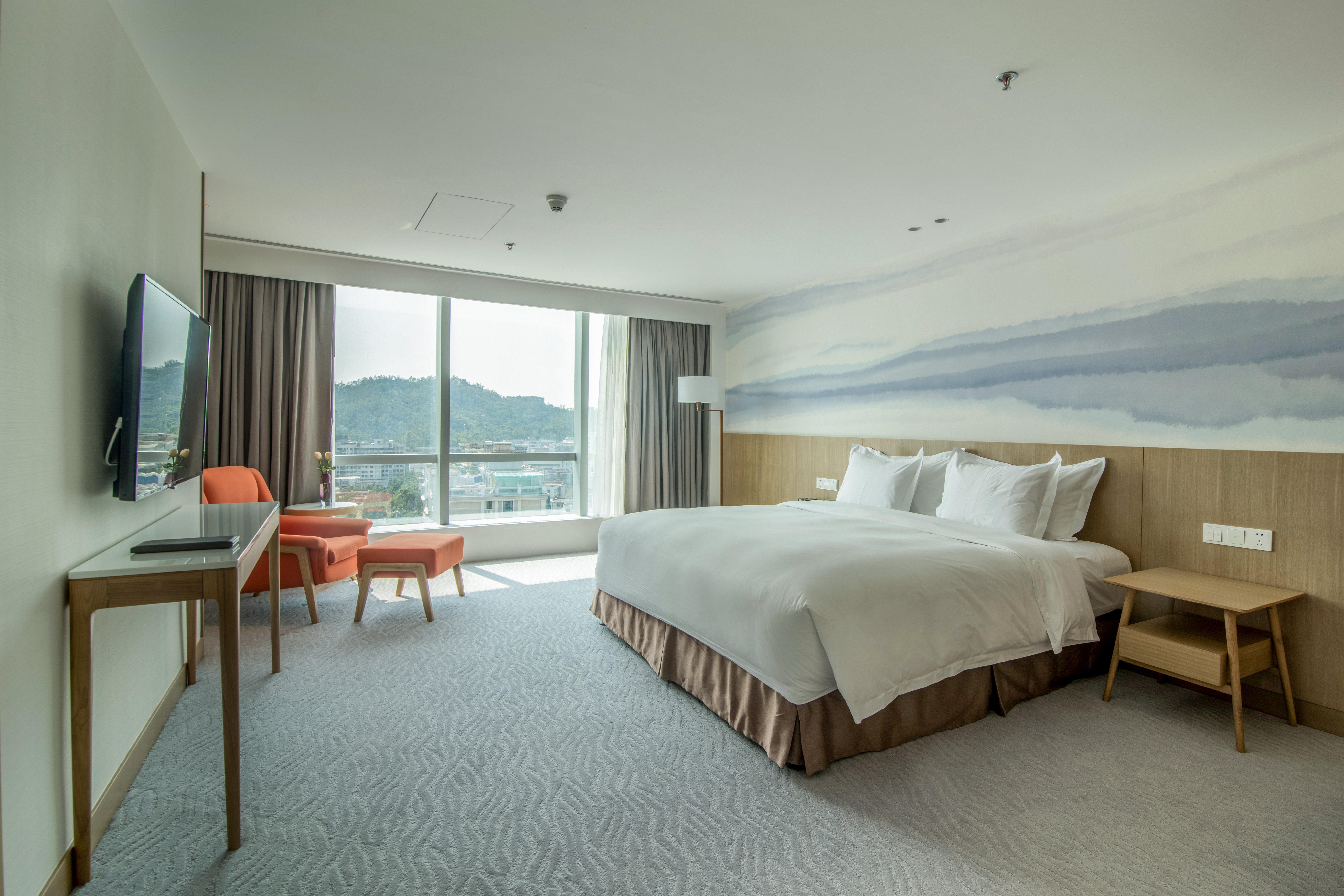 Crowne Plaza Zhuhai City Center By Ihg - Offers Free One-Way Shuttle To Chimelong Ocean Kingdom Buitenkant foto