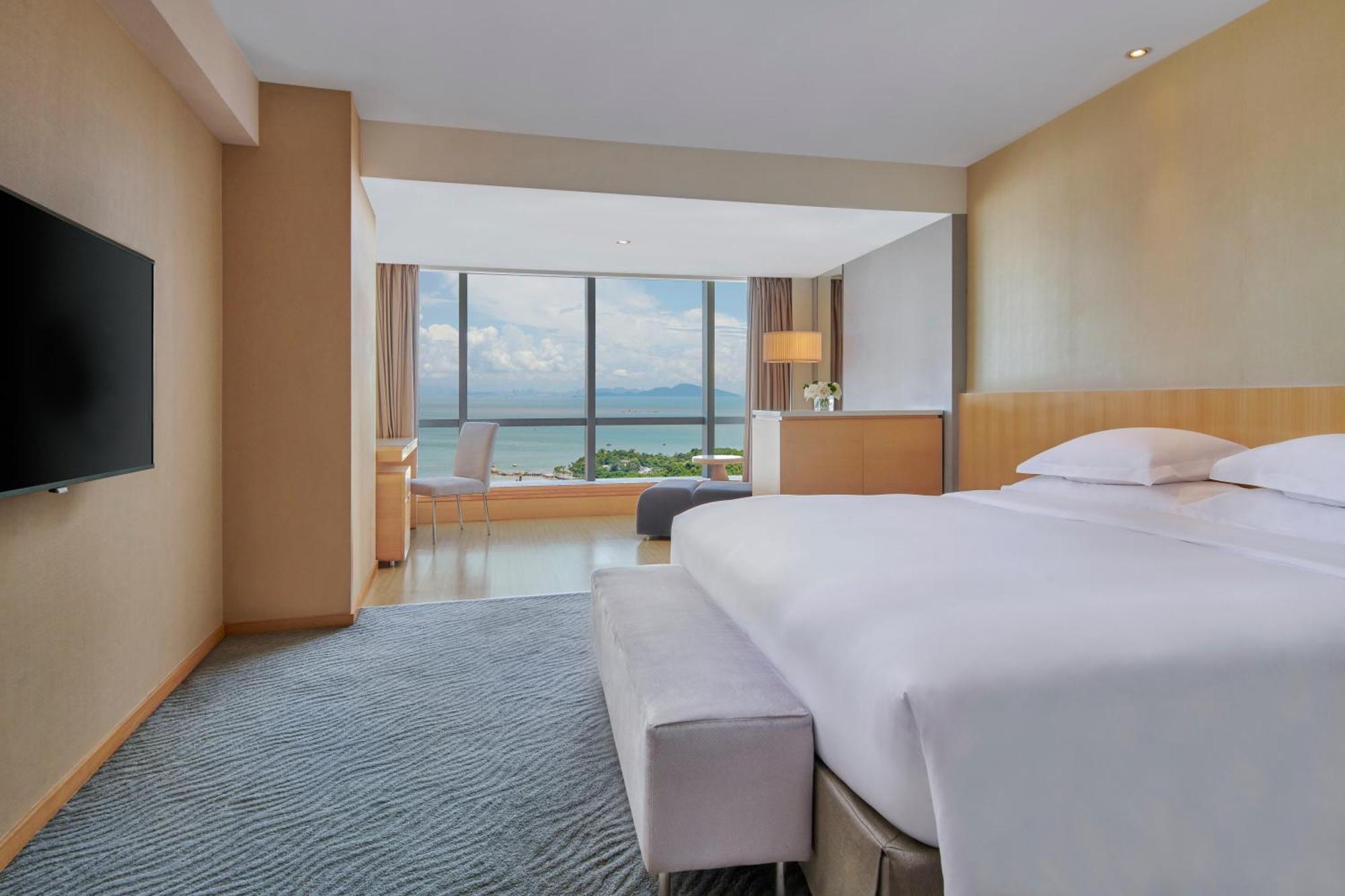 Crowne Plaza Zhuhai City Center By Ihg - Offers Free One-Way Shuttle To Chimelong Ocean Kingdom Kamer foto